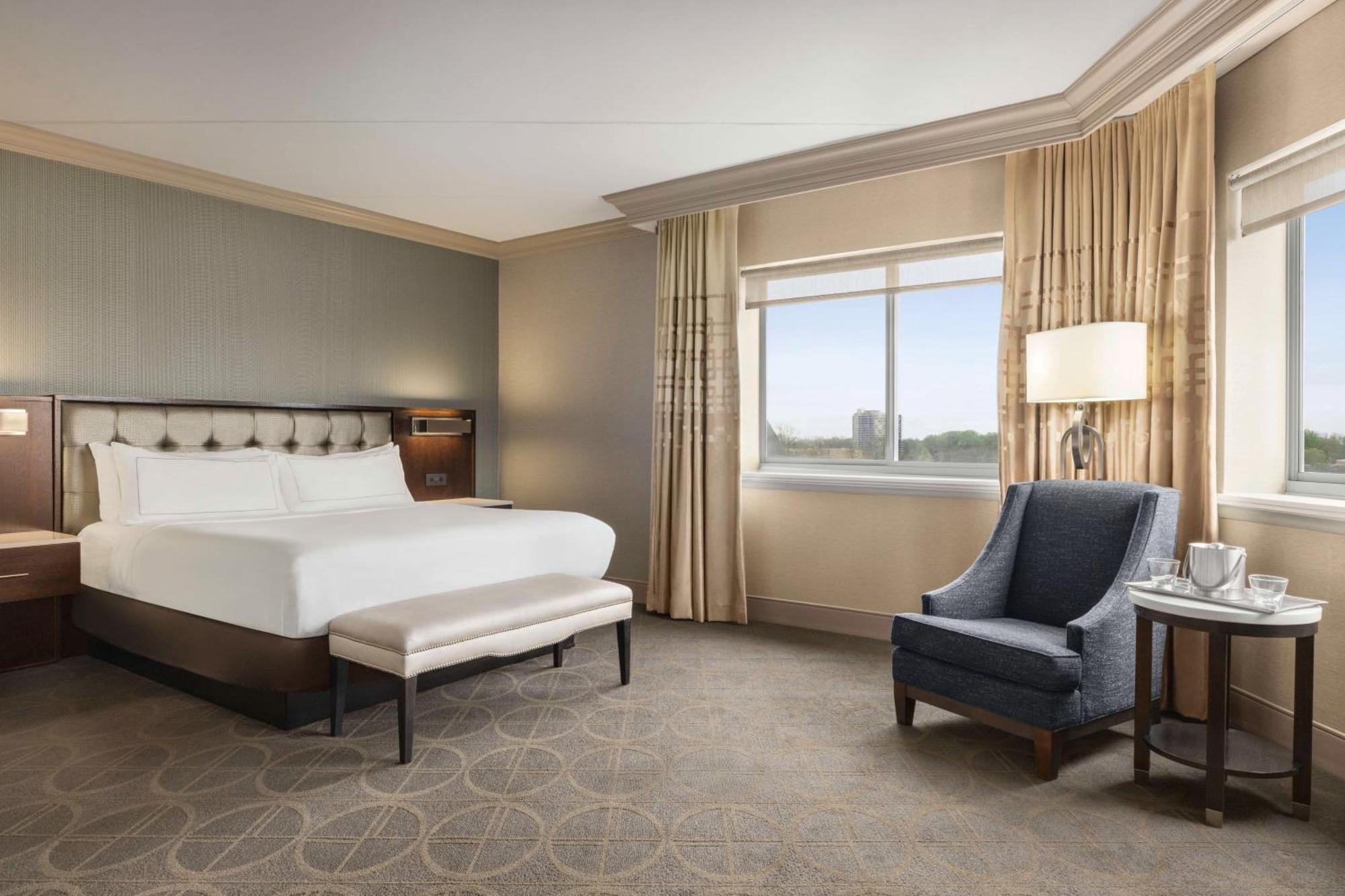 Hilton Avenue Hotel
