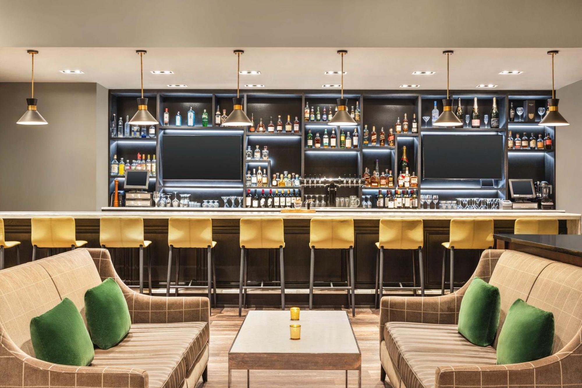 Hotel Hilton Avenue 4*